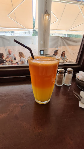 התחתית - הסעדה