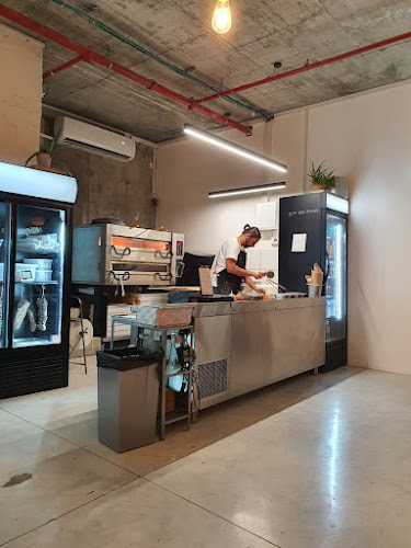 Punto pizza. פונטו פיצה.