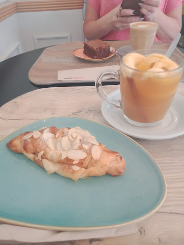 ארומה המושבה הגרמנית חיפה - הסעדה