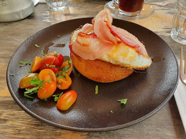 מסעדת גרציא - הסעדה