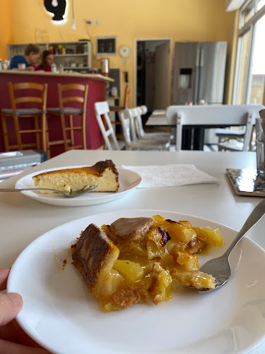 Cafe AUGUSTE VICTORIA - הסעדה