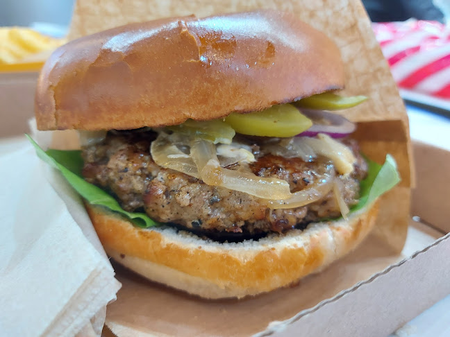 בורגרס בר - הסעדה