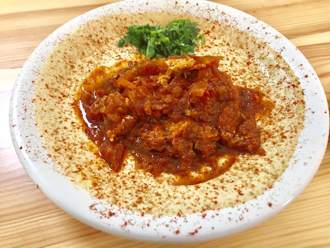 חומוס אליהו קרית אתא - הסעדה