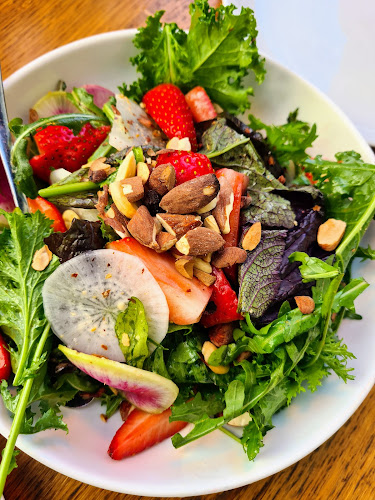 נאופוליטן - הסעדה