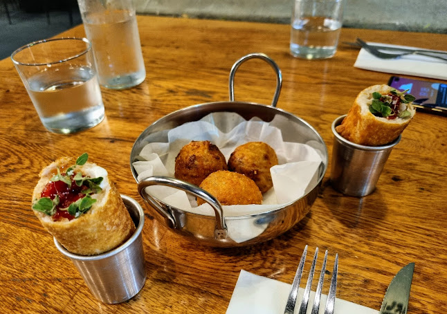 Opinii despre נאופוליטן în חיפה - הסעדה