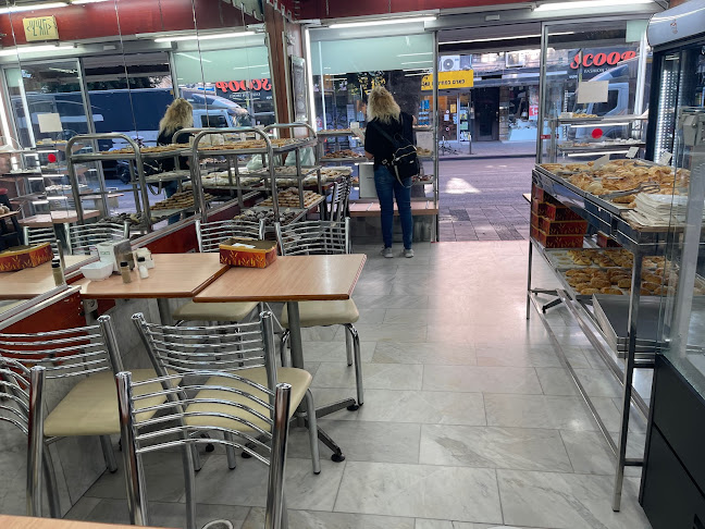 רינת, קפה וקונדיטוריה