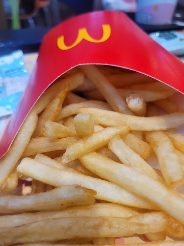 מקדונלד'ס - פלאנט ירושלים - הסעדה