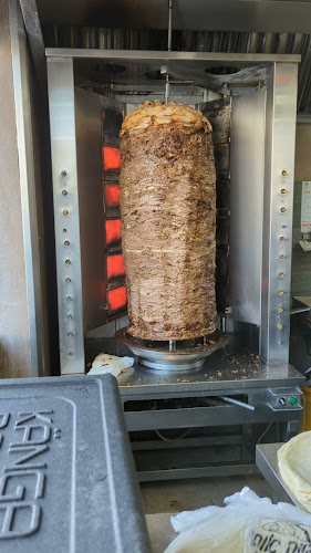 Opinii despre שווארמה אמיר în חיפה - הסעדה