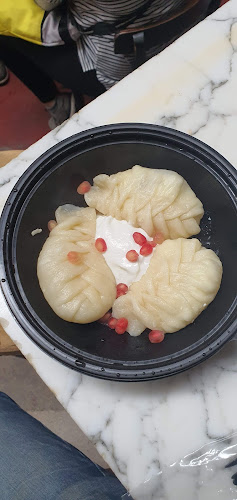 מסעדת ללה - בית מאפה ומעדניה גיאורגי אותנטי - הסעדה