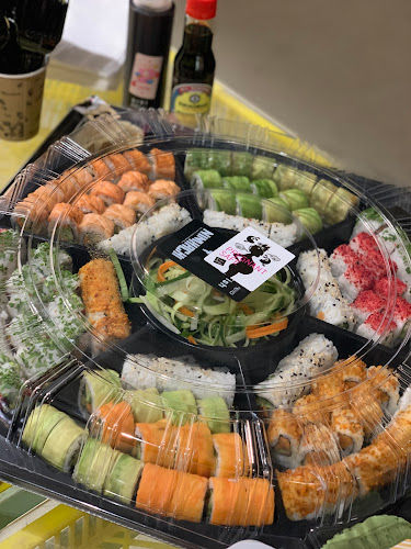 ניני האצ'י - הסעדה