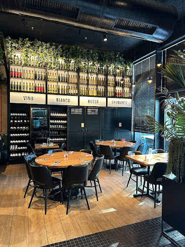 תוצרת הארץ 2, פתח תקווה, 4951734