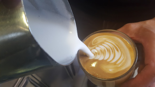 פעמיים קפה - תל אביב-יפו