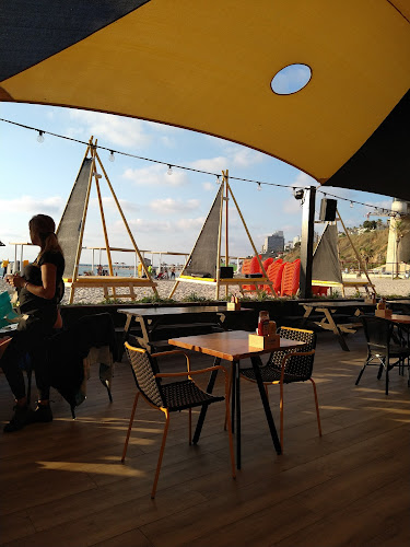 רובן נתניה חוף סירונית