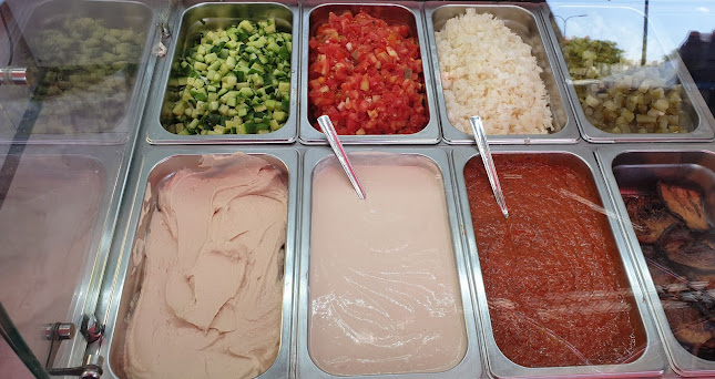 אלון צבי, נתניה