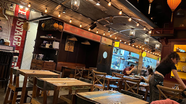 טייגר לילי - הסעדה