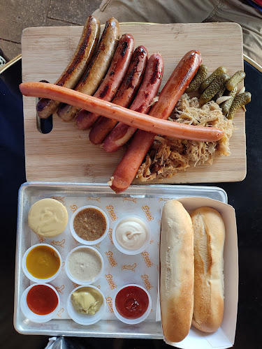 פרנק - נקניקיה עם כבוד - תל אביב-יפו