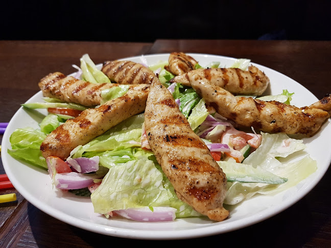 Comentarii opinii despre בורגרים קיבוץ עינת, כשר למהדרין בשר חלק