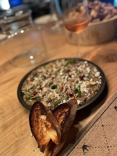 יעקב 43, רחובות