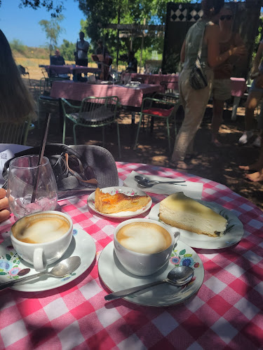 Comentarii opinii despre פופקומה בחצר