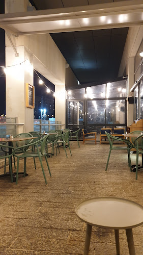 בליקר בייקרי מודיעין - כשר למהדרין חלבי - הסעדה