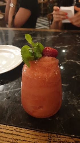 רפאלו - הסעדה