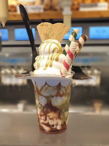 Opinii despre קרמרי דה ל'אקלר în תל אביב-יפו - הסעדה