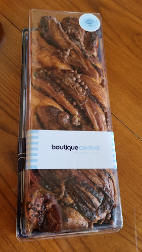 בוטיק סנטרל , דרך חברון - ירושלים