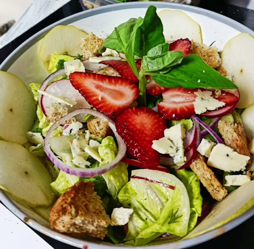 פיצה נוף כינרת - הסעדה