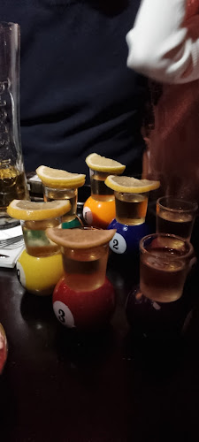 אבסנס פאב - הסעדה