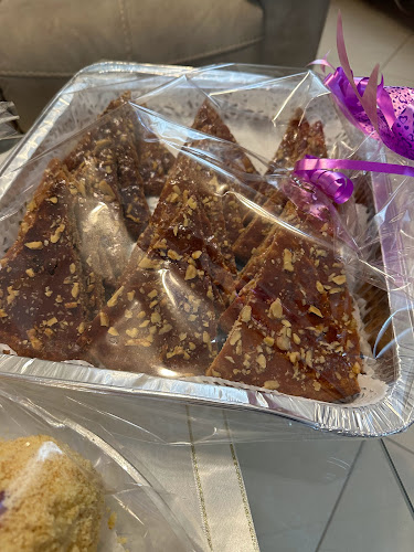 ליקה מאפים מטבח גרוזיני - עכו