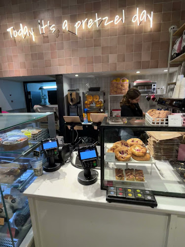 בבקה בייקרי