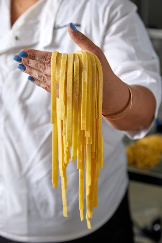 קומראן Qumran TLV - הסעדה