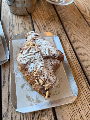 נונו מימי פתח תקווה - הסעדה