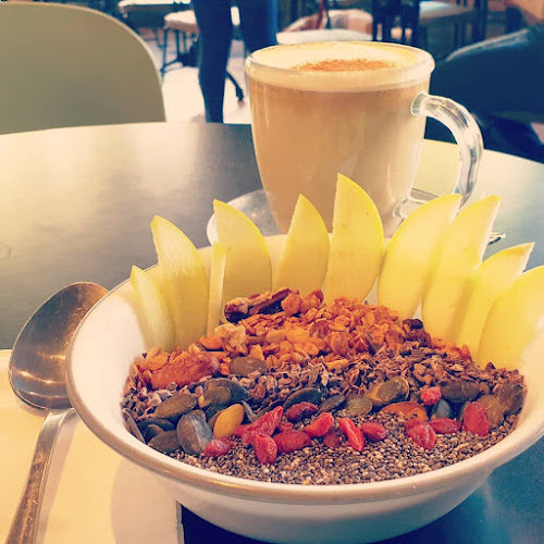 Comentarii opinii despre דה סטריטס