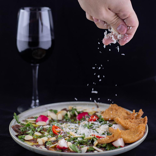 מרטין בובר 1, אשדוד, 7720101