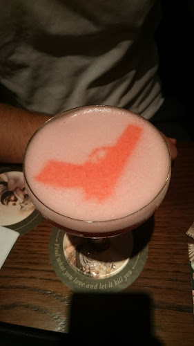 אימפריאל קוקטייל בר - תל אביב-יפו