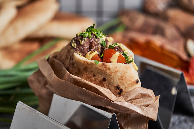 טומהוק - בית של בשרים