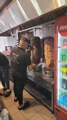 השווארמיה מאבו גוש - הסעדה