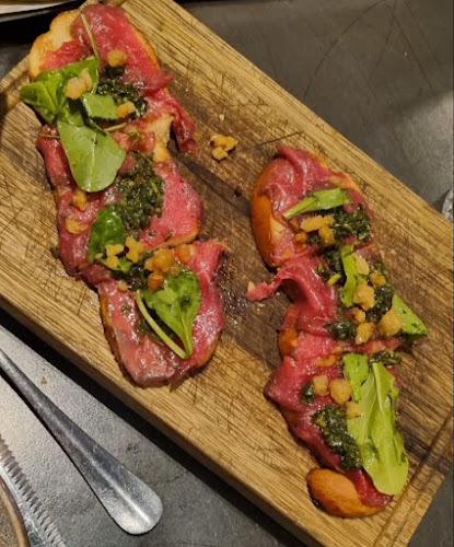 בלאק איירון black iron - הסעדה