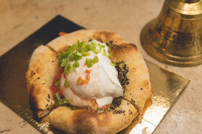 מסעדת צפון אברקסס של איל שני - הסעדה