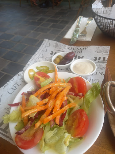 שדרות האורנים, מודיעין מכבים רעות