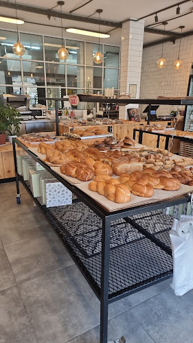 פרלה בייקרי - קריית ביאליק
