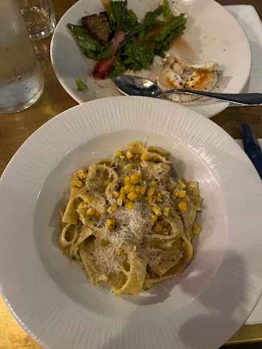 נחלת בנימין 27, תל אביב-יפו