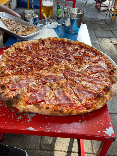Brooklyn Pizza - הסעדה