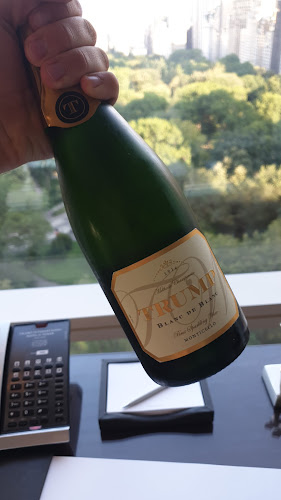 SHPINBUCKS Coffee - תל אביב-יפו