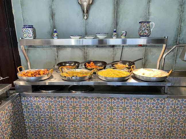 מסעדת צוקים - הסעדה