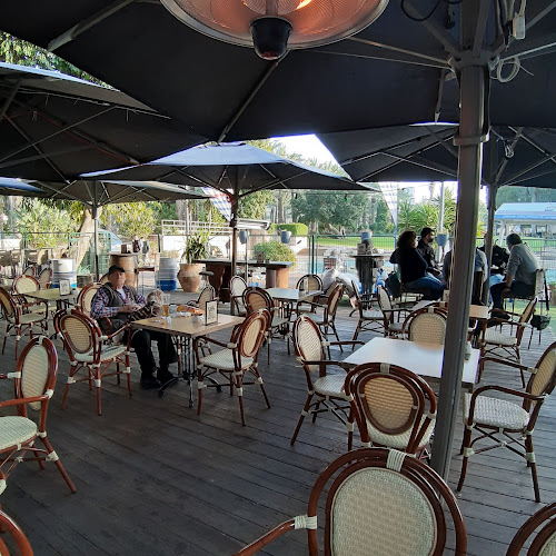 חנה'לה - הסעדה