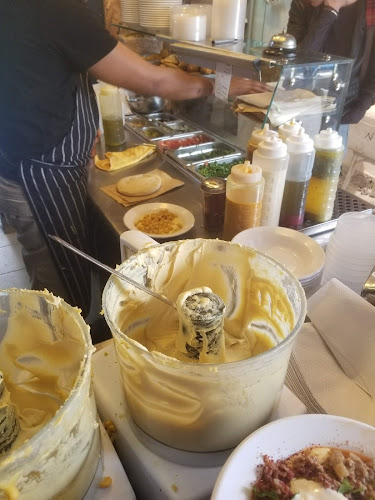 חומוס יוסף רמת אביב - הסעדה