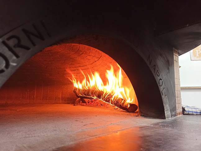 Pulcinella - הסעדה