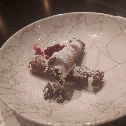 רפאלו ביג קריות - הסעדה